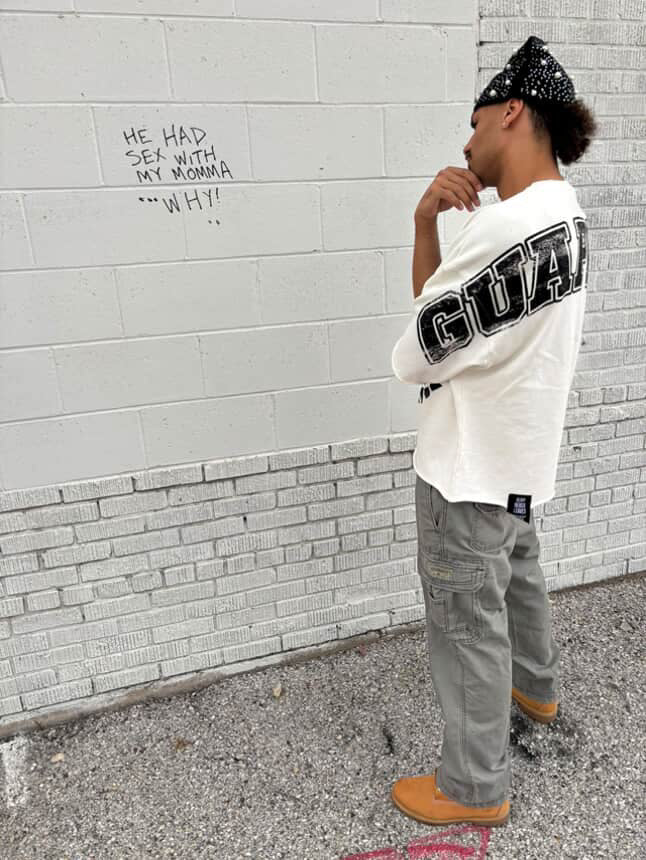 “Guap Never Leaves 001” Cropped tee